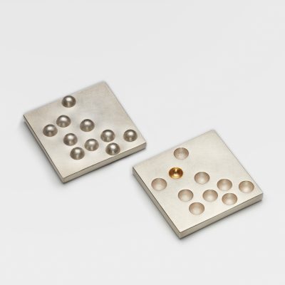 Sabine Kranz_Schmuck_ Broschen konvex konkav_ Kachel