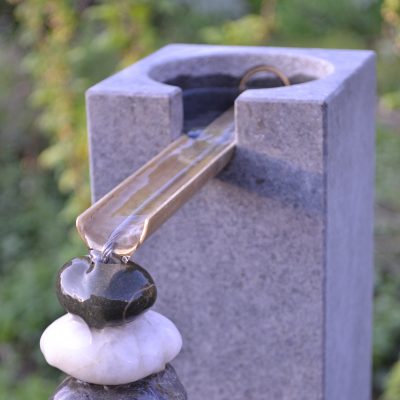 Florian-Gruber_Stein_Quellwürfel_Kachel